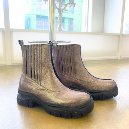 yuko imanishi + ] No.137 – SEVEN AND A HALF