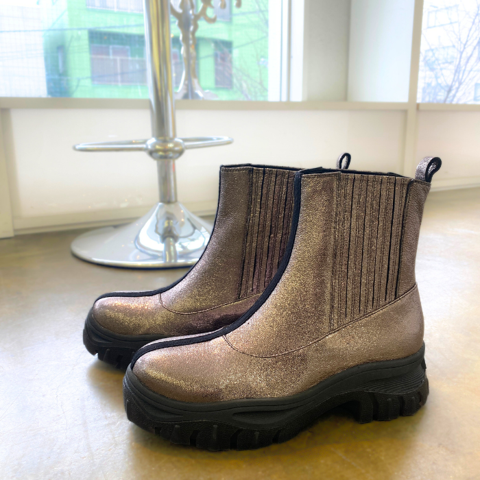 ★新品★ yuko imanishi+ サイドゴアブーツAO 37 yuko Imanishi+ 本革 厚底モカシンサイドゴアブーツ (yuko737037)